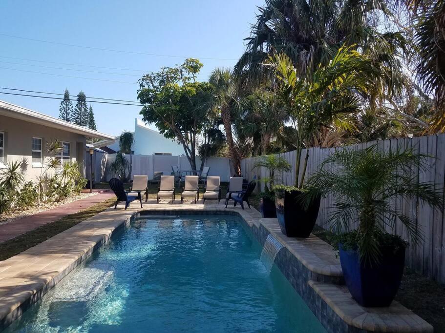 Bahamian Cottage - Heated Pool Walk To The Beach Cocoa Beach Exterior foto
